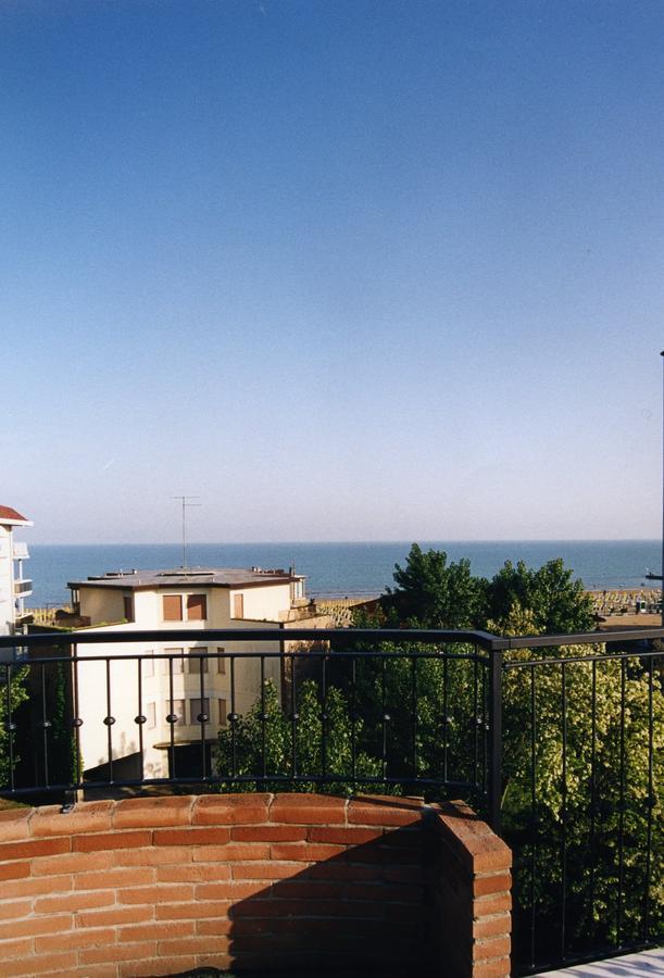 Ilios Residence Lido di Jesolo Exterior photo